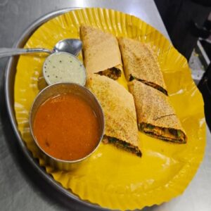 Alu Palak Paneer Cheese Dosa